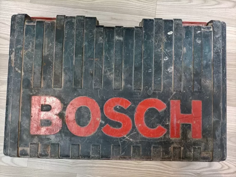 MŁOT UDAROWY BOSCH GSH 11 E