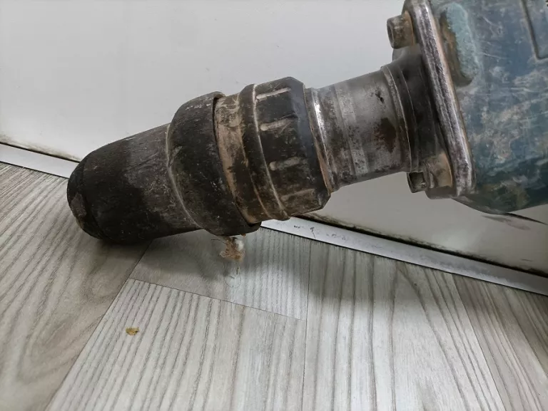 MŁOT UDAROWY BOSCH GSH 11 E