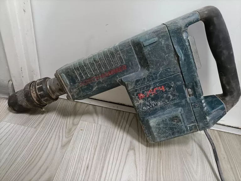 MŁOT UDAROWY BOSCH GSH 11 E