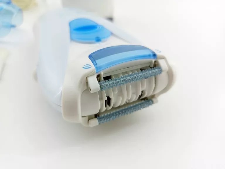 DEPILATOR ELEKTRYCZNY BRAUN SILK-EPIL ZESTAW