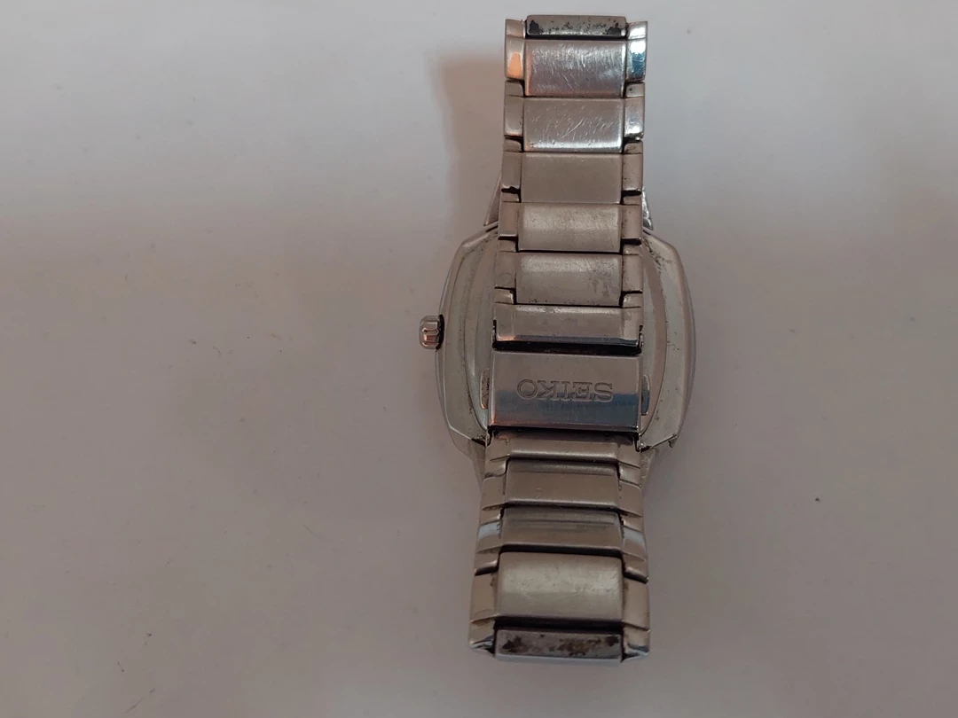 zegarek-meski-seiko-7n42-0bk0-bransoleta-mechanizm-kwarcowy