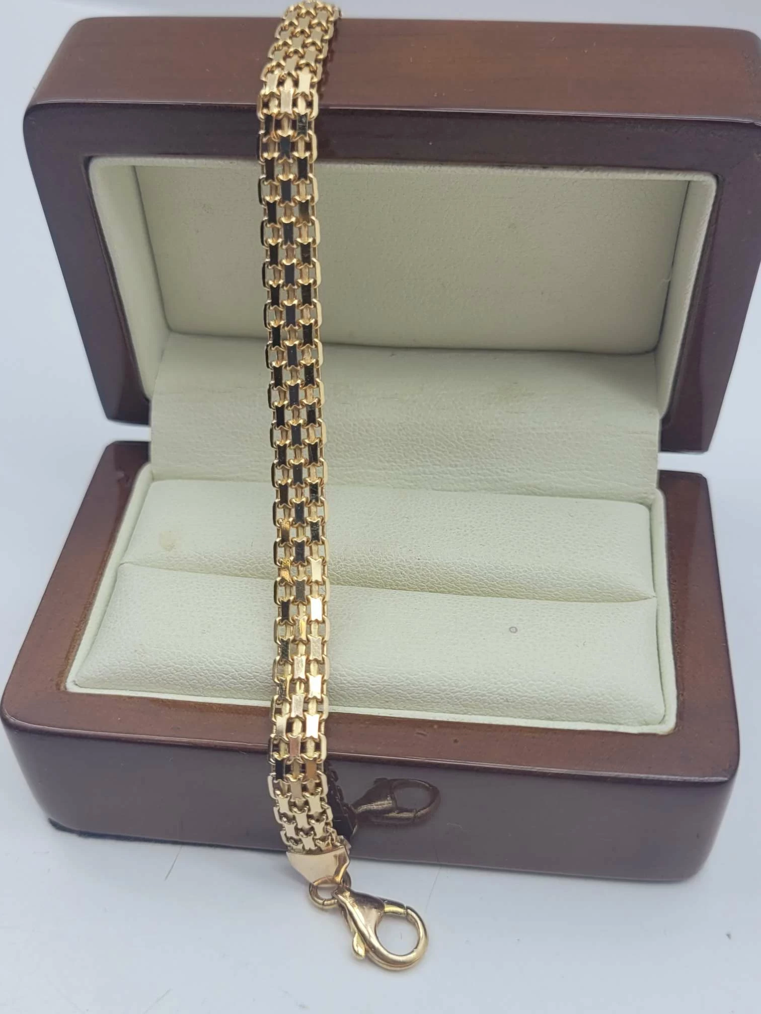 piekna-zlota-bransoletka-585709-rodzaj-wyrob-jubilerski