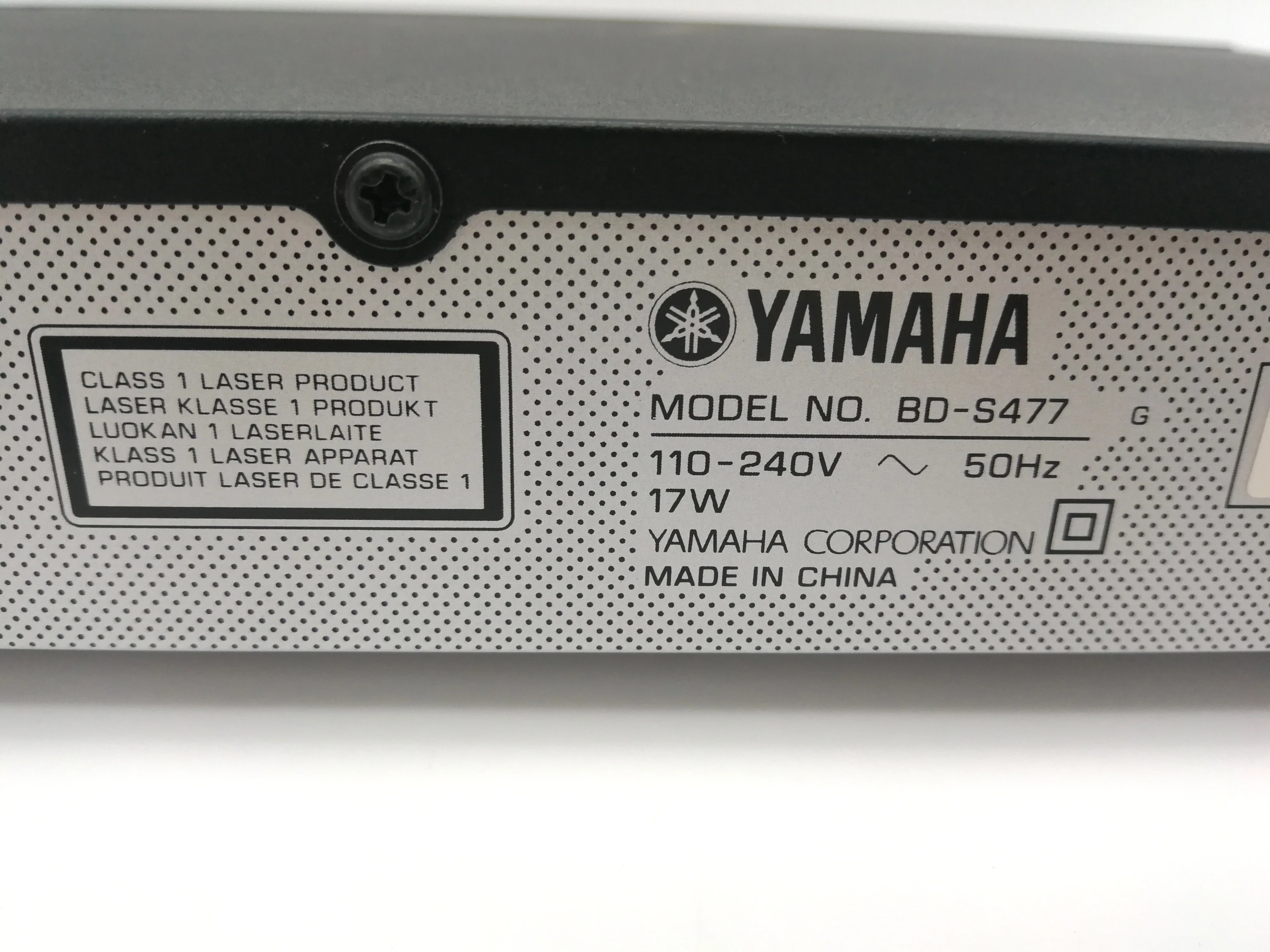 odtwarzacz-blu-ray-yamaha-bd-s477-czarnypilot-marka-yamaha