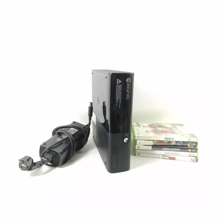KONSOLA XBOX 360 E 500GB + ZAS + GRY