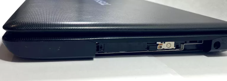 LAPTOP TOSHIBA SATELLITE C660