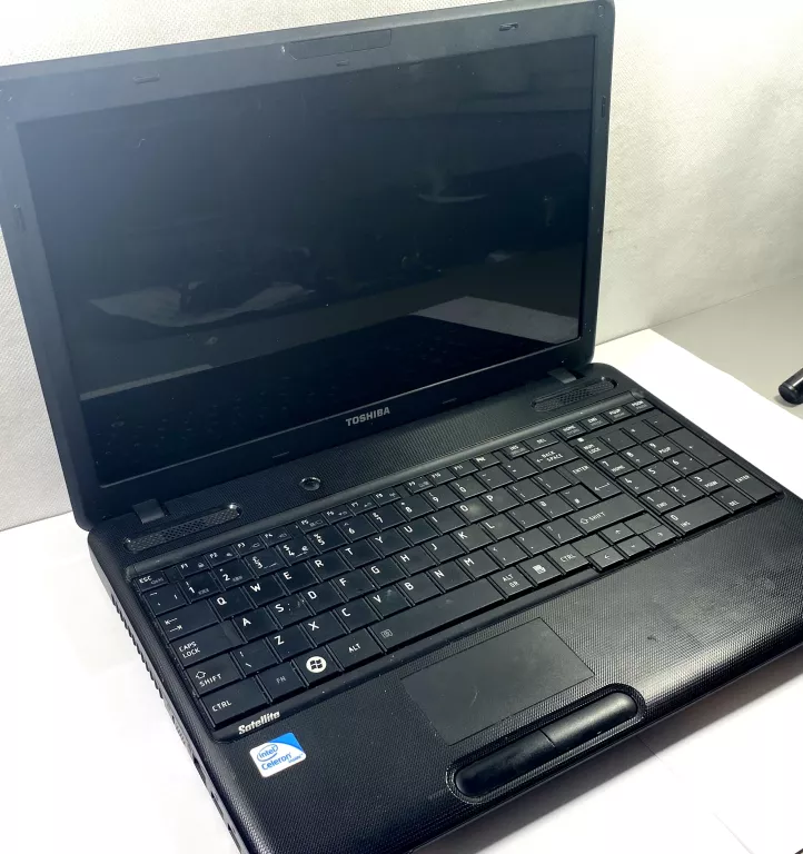 LAPTOP TOSHIBA SATELLITE C660
