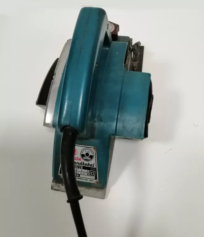 STRUG DO DREWNA MAKITA 1923B