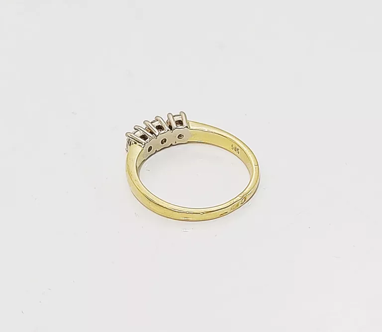 zloty-pierscionek-z-cyrkoniami-296g-585p-r15-material-15835-2