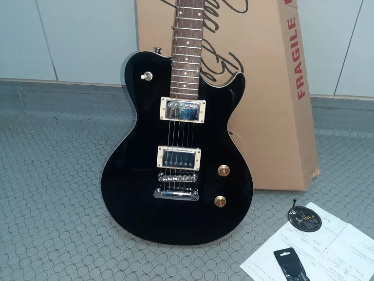 GITARA ELEKTRYCZNA SAMICK AV1 GWARANCJA!!!