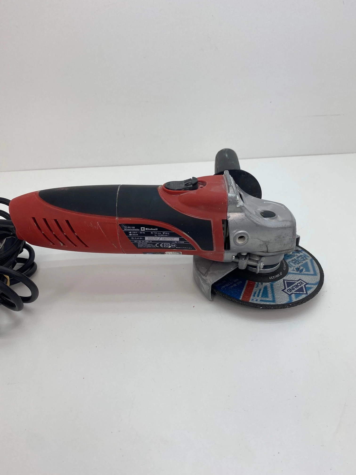 szlifierka-katowa-einhell-tc-ag-125-marka-einhell