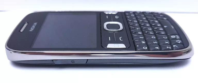 telefon-nokia-asha-302-przekatna-ekranu-24