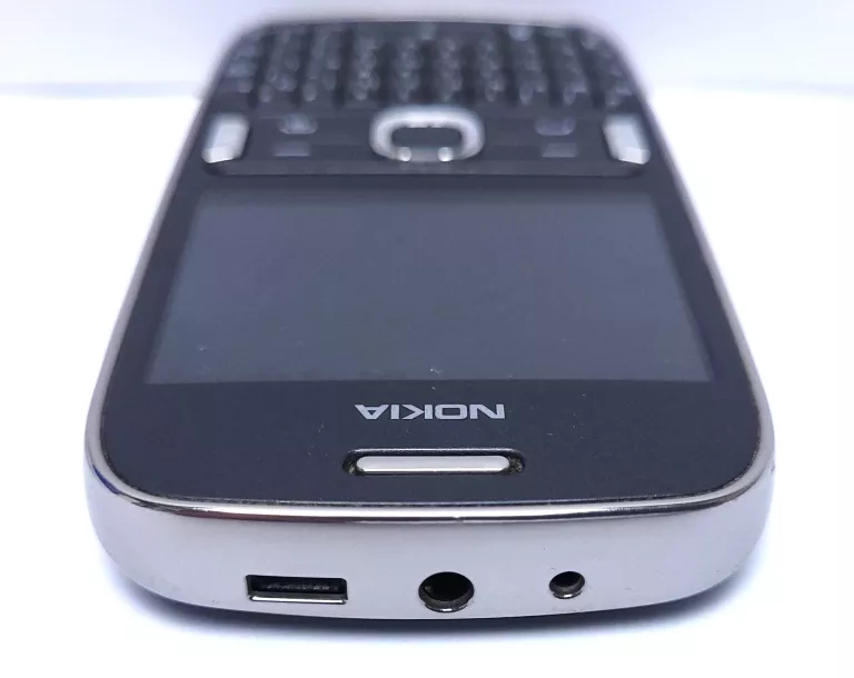 telefon-nokia-asha-302-kolor-inny