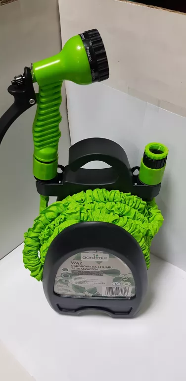 GARDENIC WĄŻ OGRODOWY NA STOJAKU ZE ZRASZACZEM