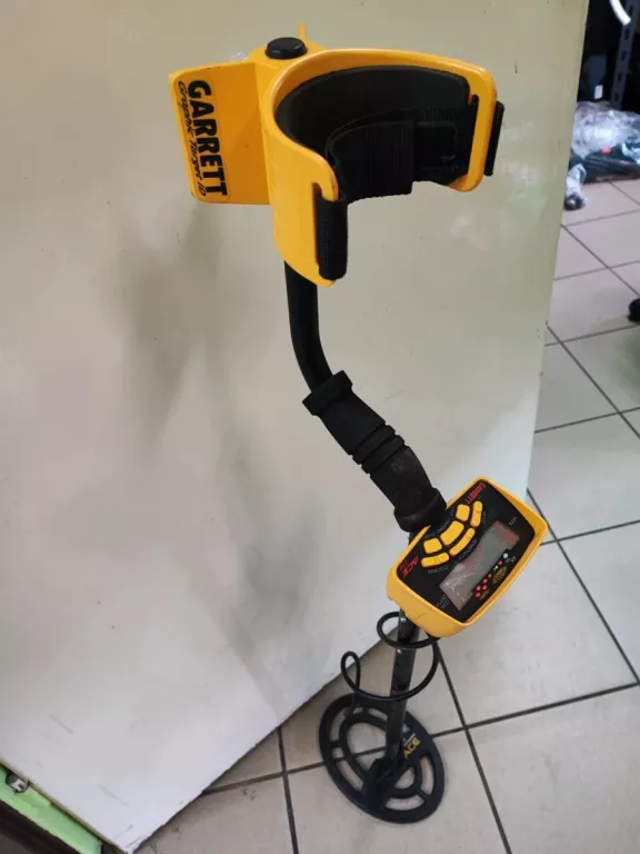 WYKRYWACZ METALI GARRETT 250 ACE
