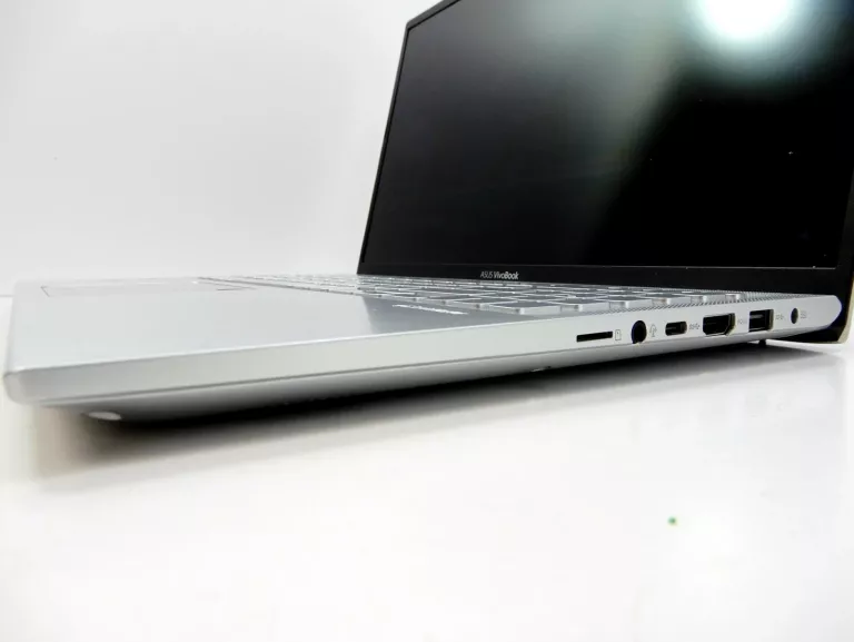 laptop-asus-vivobook-k512j-i5-1035g18gb512gb-ss-liczba-rdzeni-procesora-4