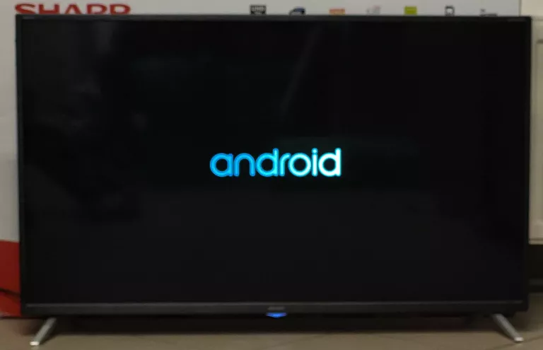 TELEWIZOR SHARP 40BL5EA 40 4K UHD SMART . OPIS!