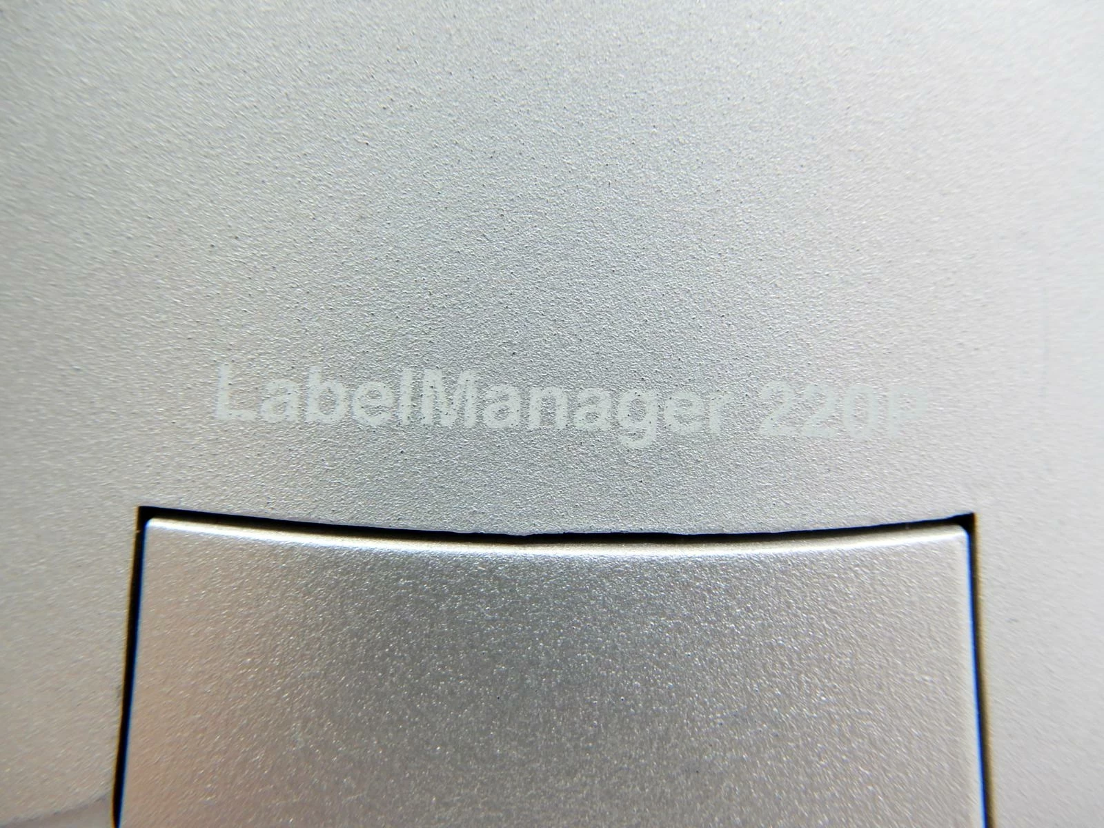 przenosna-drukarka-etykiet-dymo-labelmanager-220p-ean-3501170784556