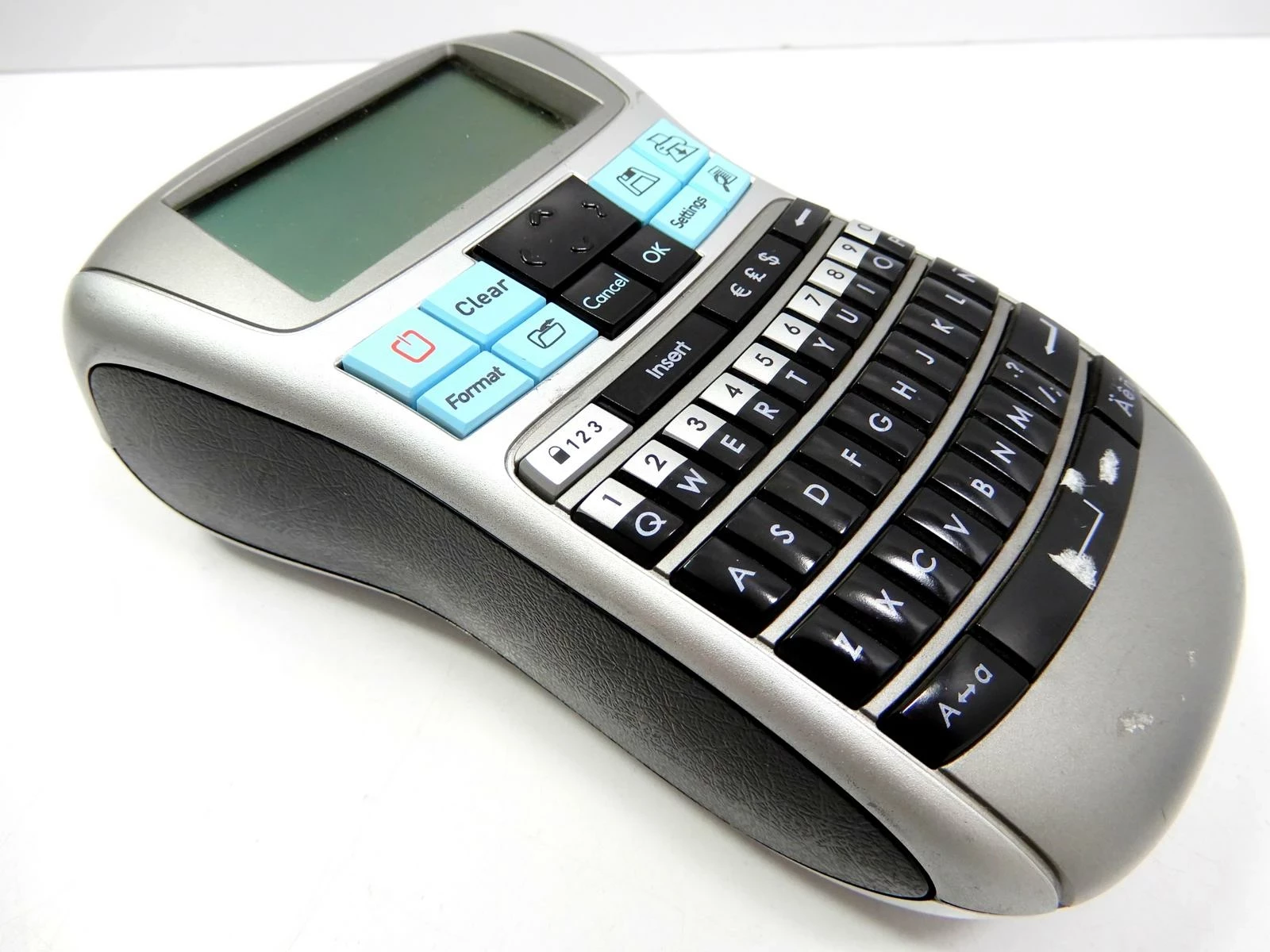 przenosna-drukarka-etykiet-dymo-labelmanager-220p-wlotowa-5b-krakow