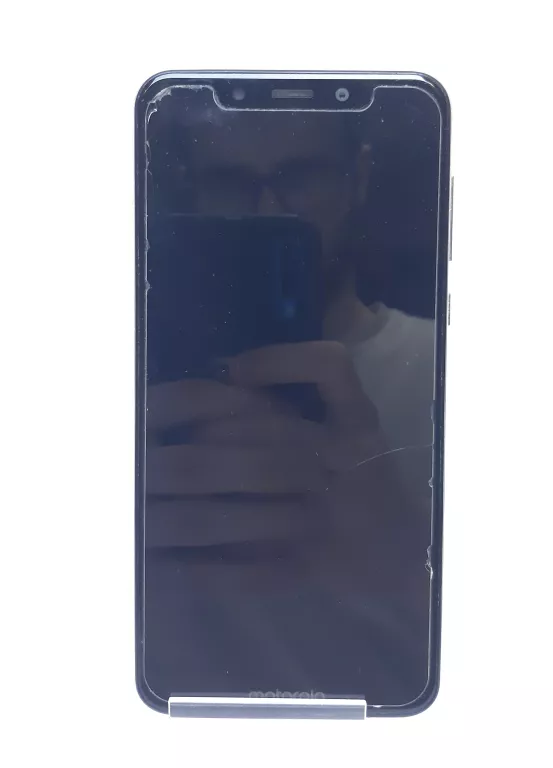 telefon-motorola-one-stan-uzywany