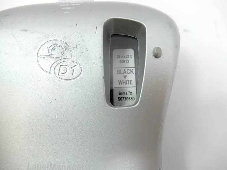 PRZENOŚNA DRUKARKA ETYKIET DYMO LABELMANAGER 220P