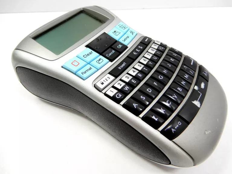 przenosna-drukarka-etykiet-dymo-labelmanager-220p-wlotowa-5b-krakow