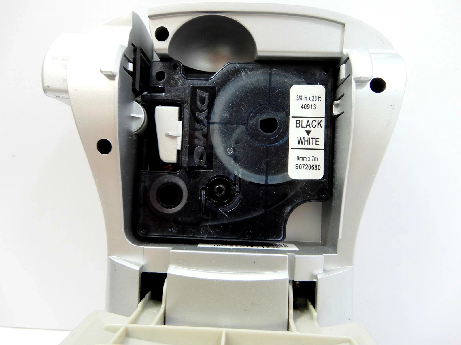 przenosna-drukarka-etykiet-dymo-labelmanager-220p-marka-dymo