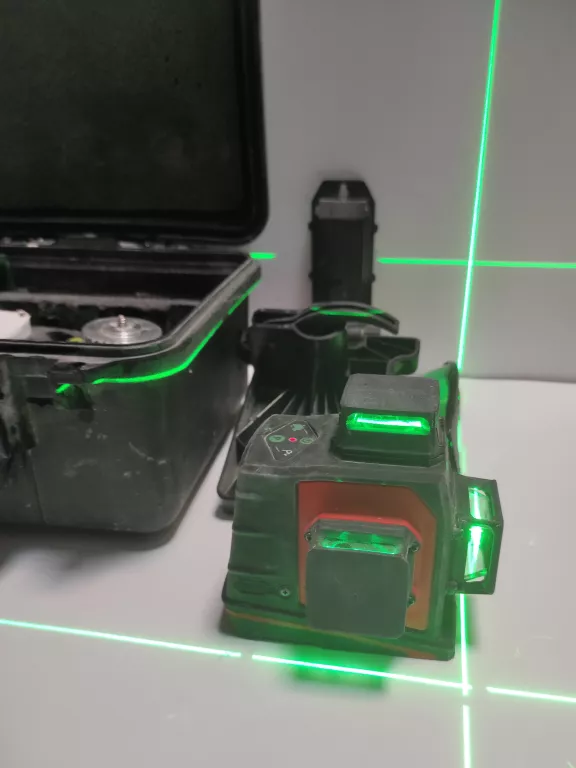 PRO LK-360.3DG ZIELONY LASER PŁASZCZYZNOWY 3 X 36