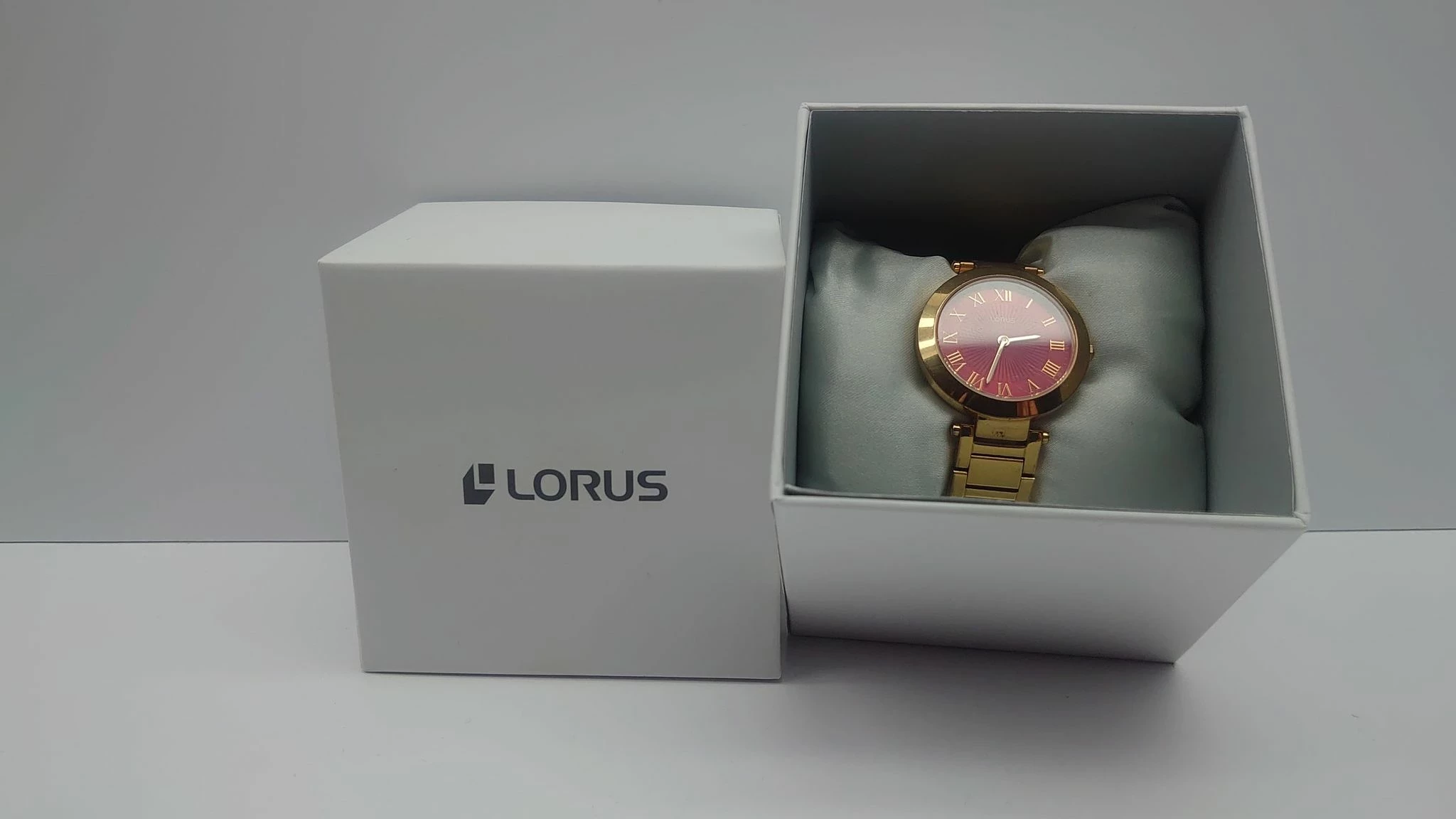 sliczny-zegarek-damski-lorus-y120-x057-mechanizm-18738-1