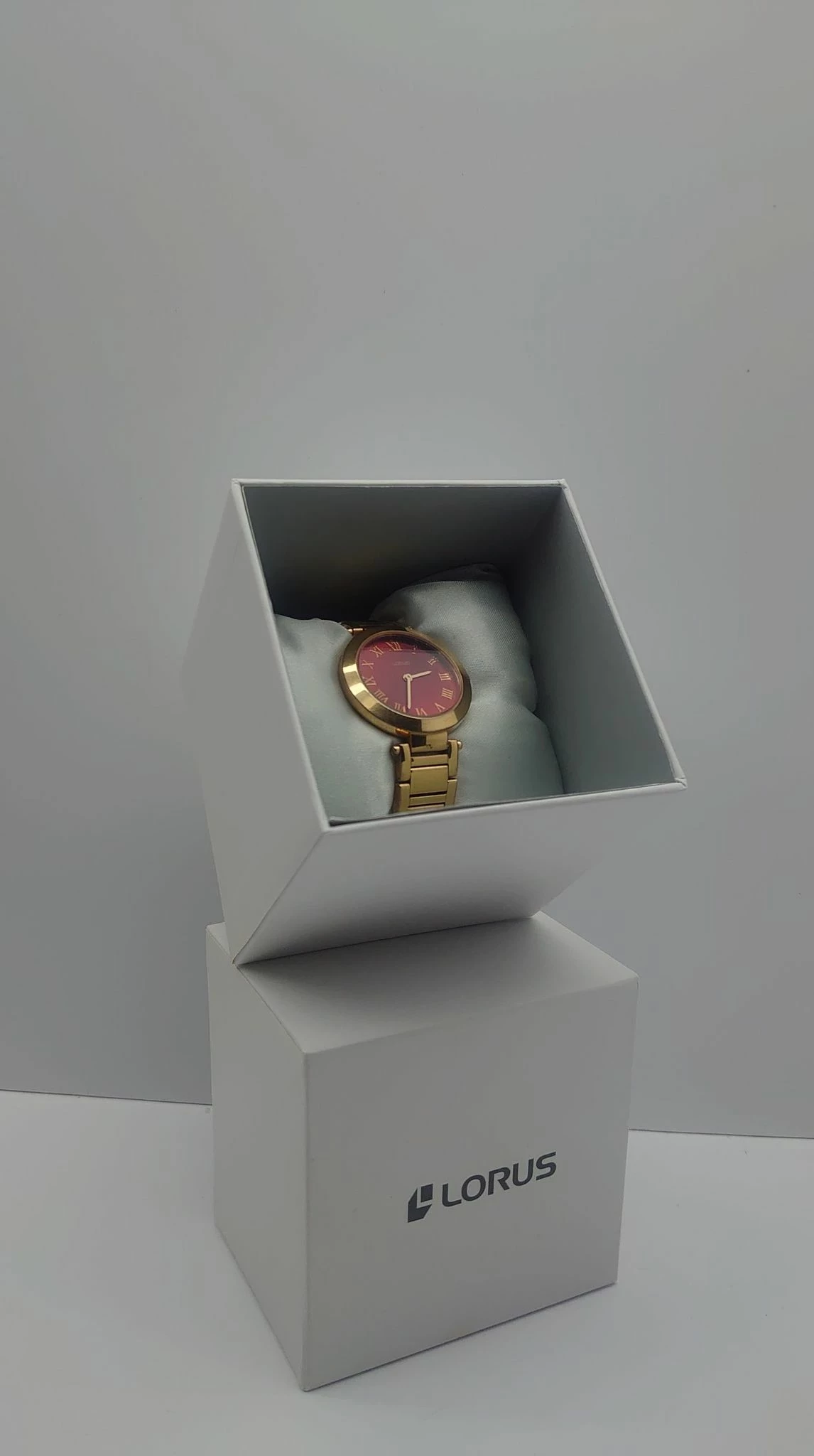 sliczny-zegarek-damski-lorus-y120-x057-rodzaj-129220-1