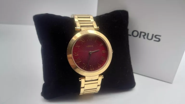 sliczny-zegarek-damski-lorus-y120-x057-ksztalt-koperty-129223-2