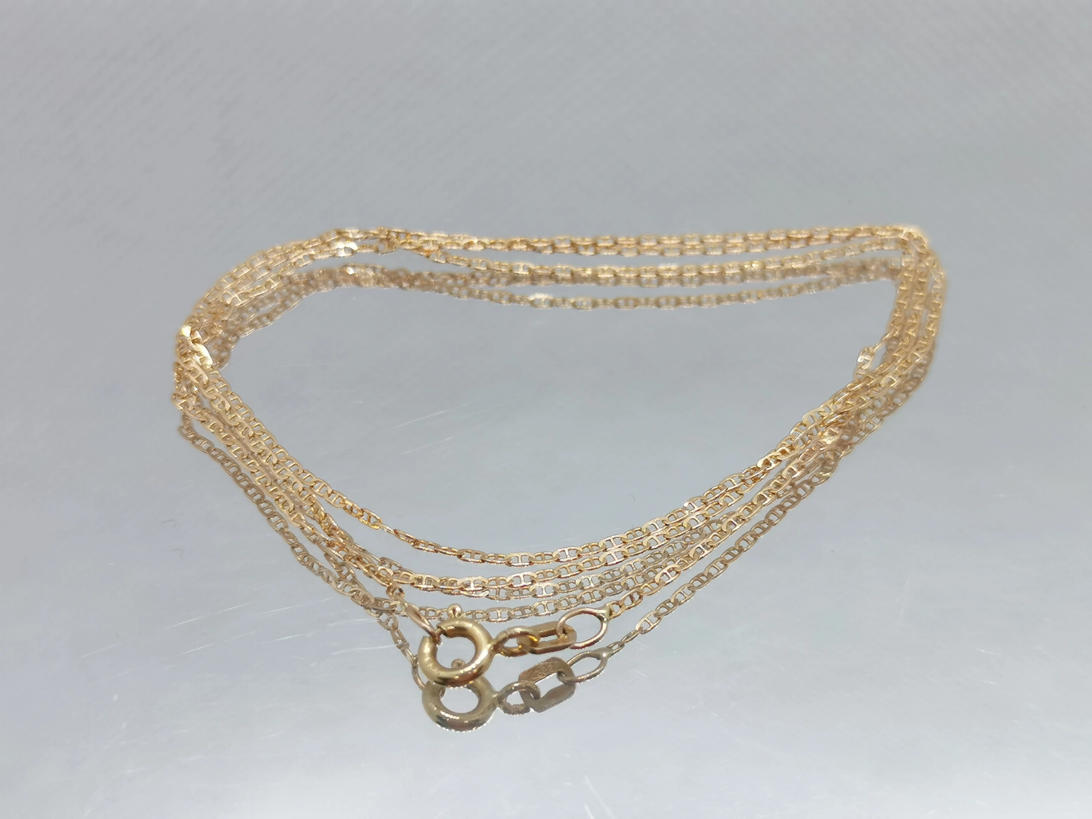 delikatny-zloty-lancuszek-at-idealny-stan-uzywany