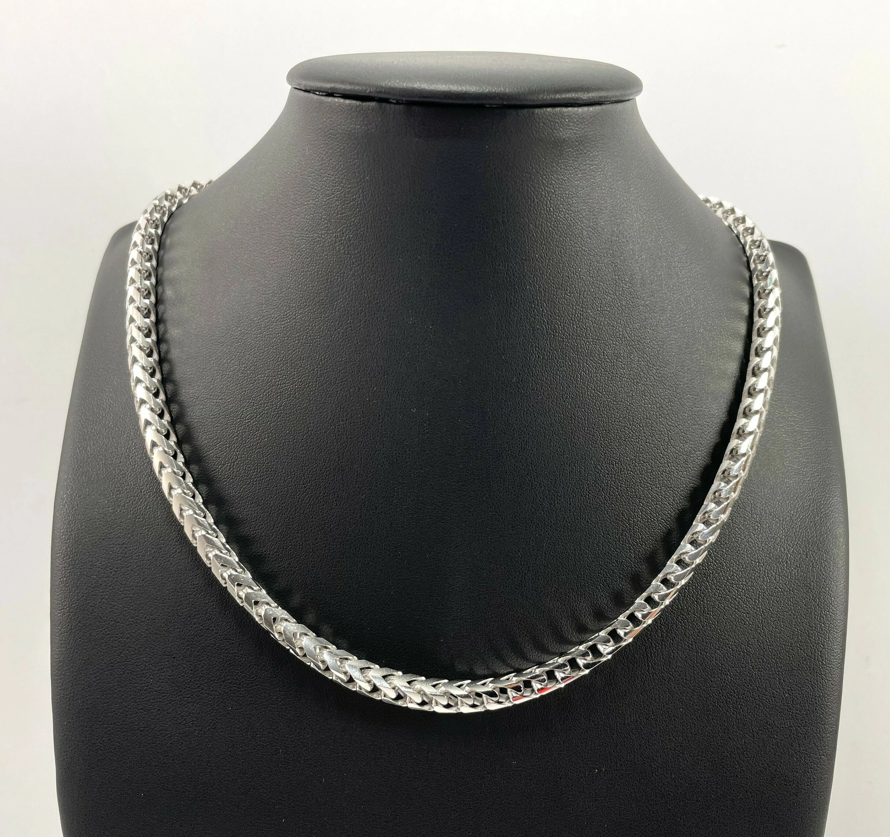 nowy-srebrny-lancuch-pancerka-kwadratowa-692-50cm-stan-11323-1