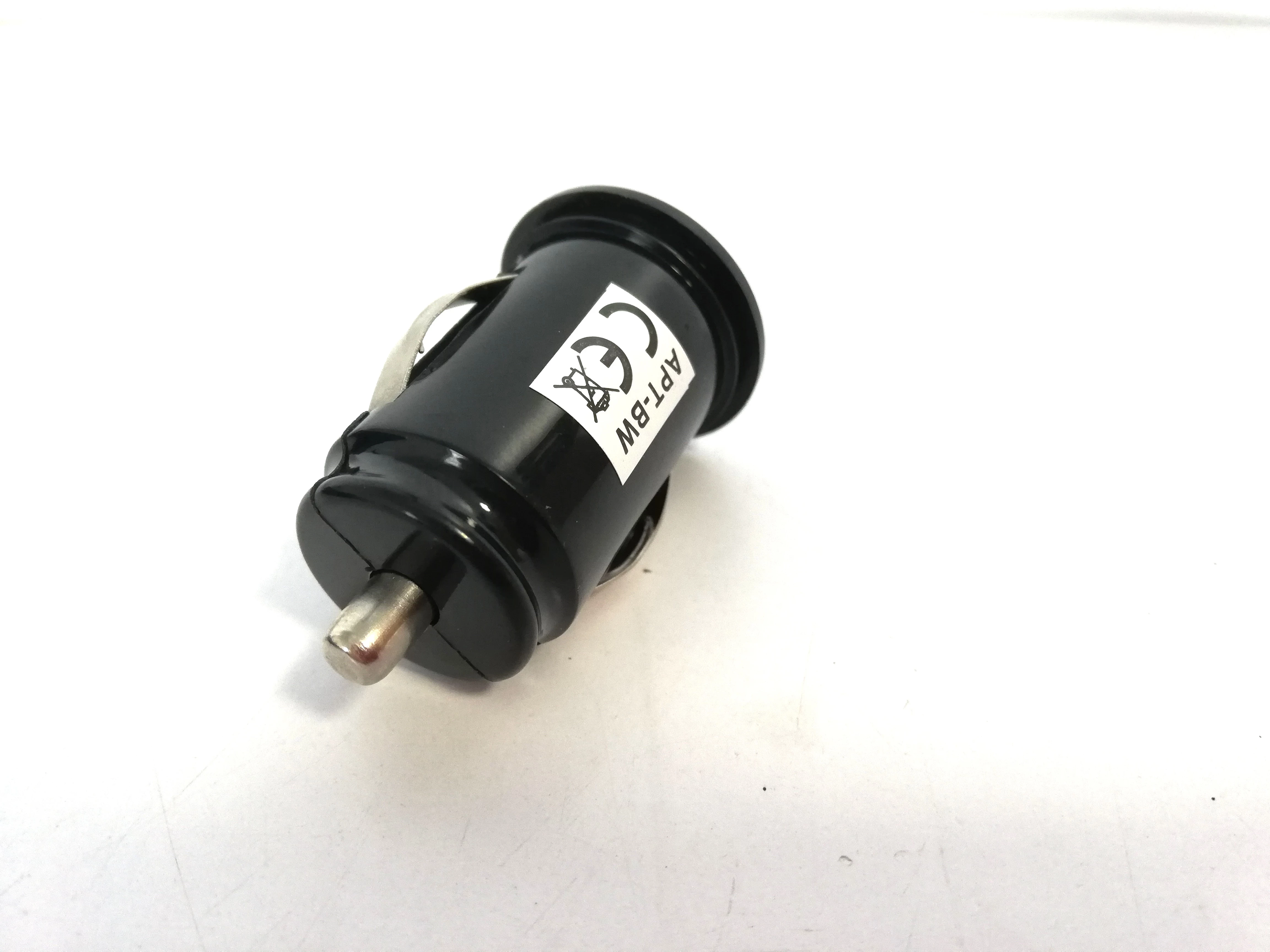 21-ladowarka-samochodowa-usb-loo-5v-1000ma-1224-ean-gtin-5907568868200