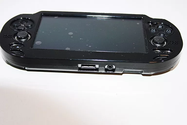 KONSOLA PS VITA PCH-1104