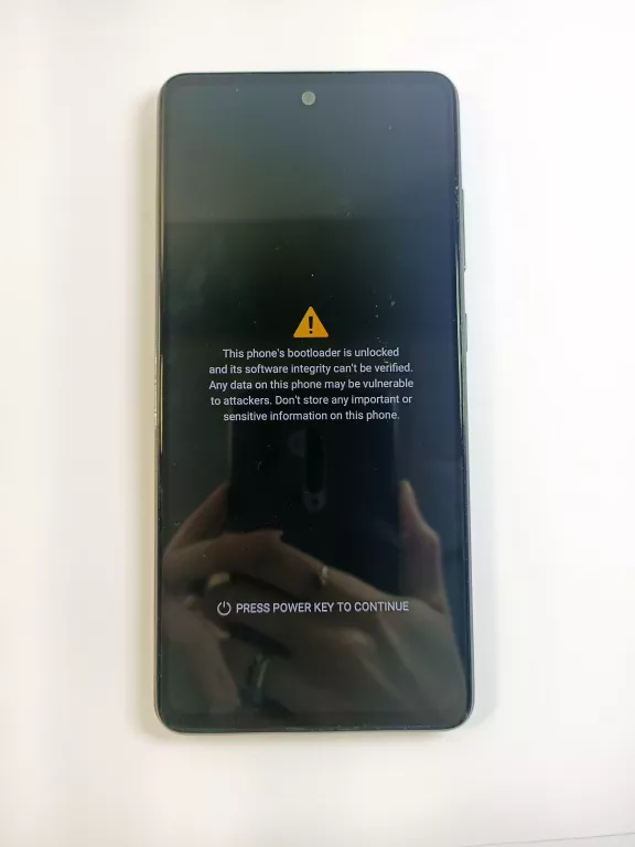 smartfon-samsung-galaxy-a52-komplet-opis-system-operacyjny-android