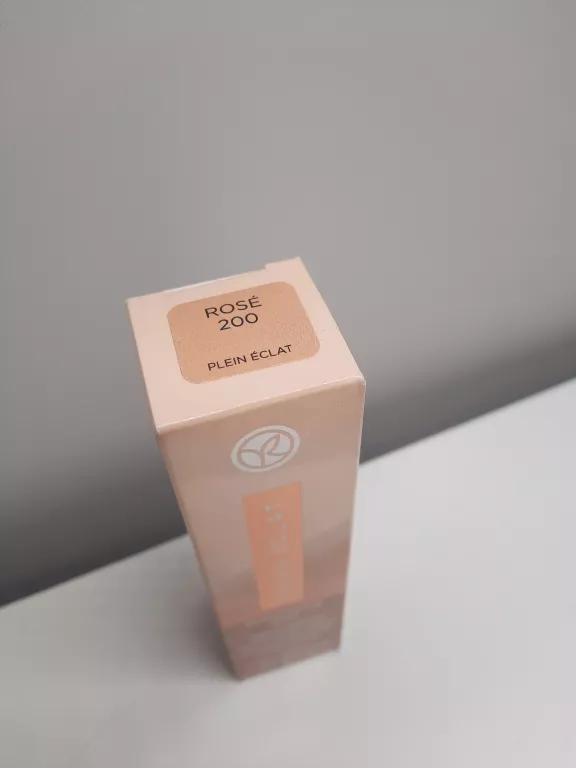 PODKŁAD PLEIN ECLAT YVES ROCHER 200 ROSE