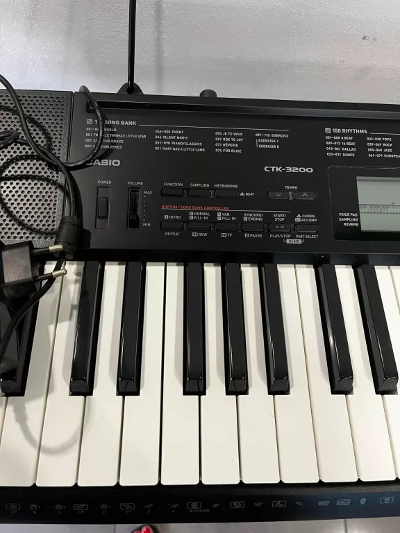 keyboard-casio-ctk-3200-z-stawywem-marka-casio