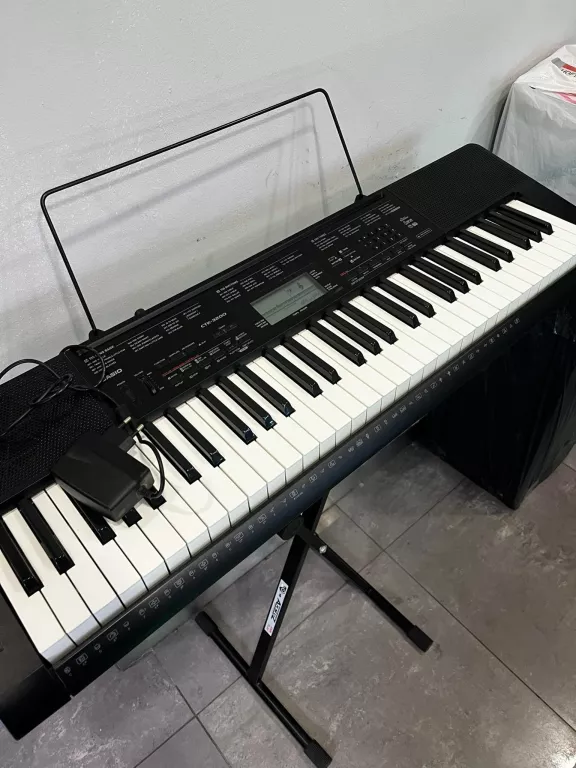 keyboard-casio-ctk-3200-z-stawywem-stan-uzywany