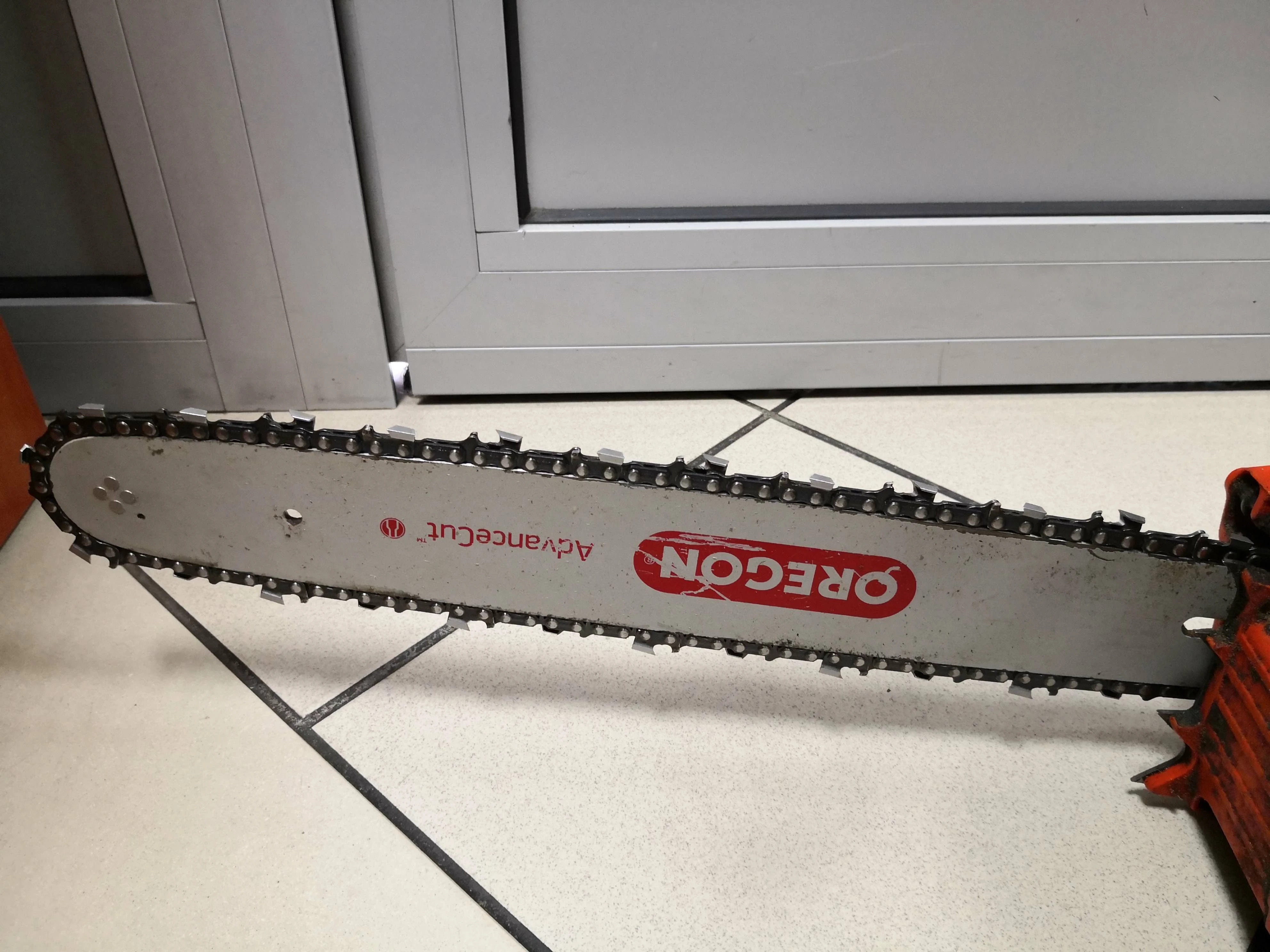 pila-spalinowa-oleo-mac-gs-410cx-25km-18kw-opis-kod-producenta-gs410cx