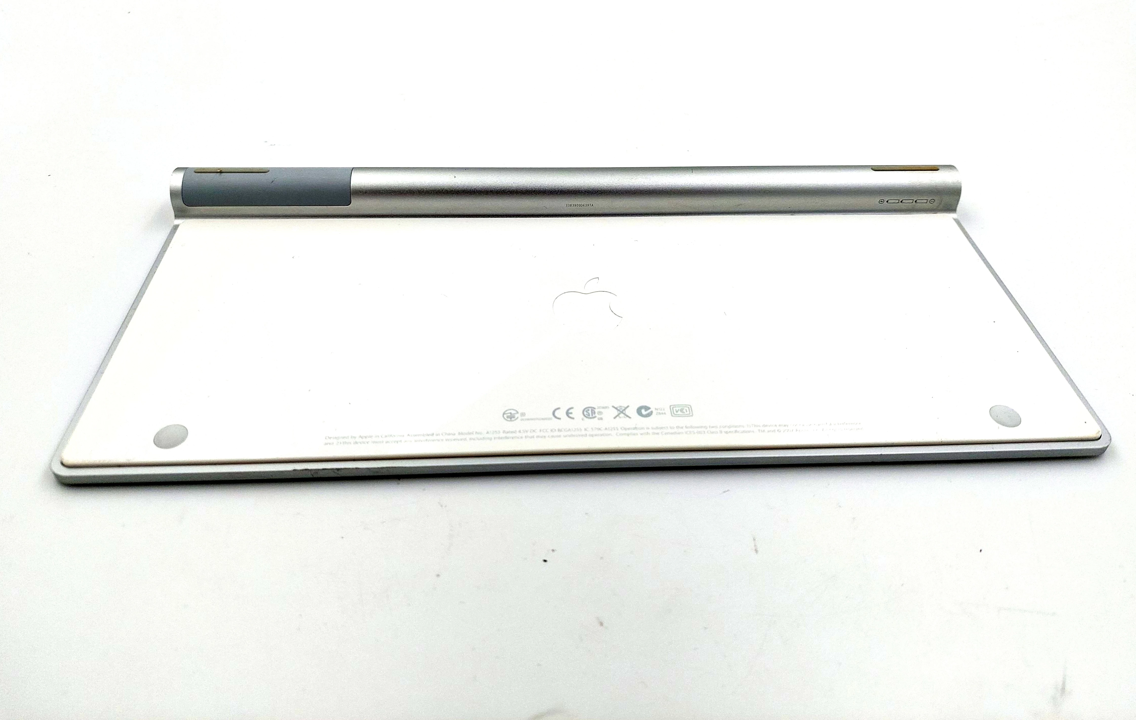 klawiatura-apple-magic-keyboard-a1255-ean-0194252432754