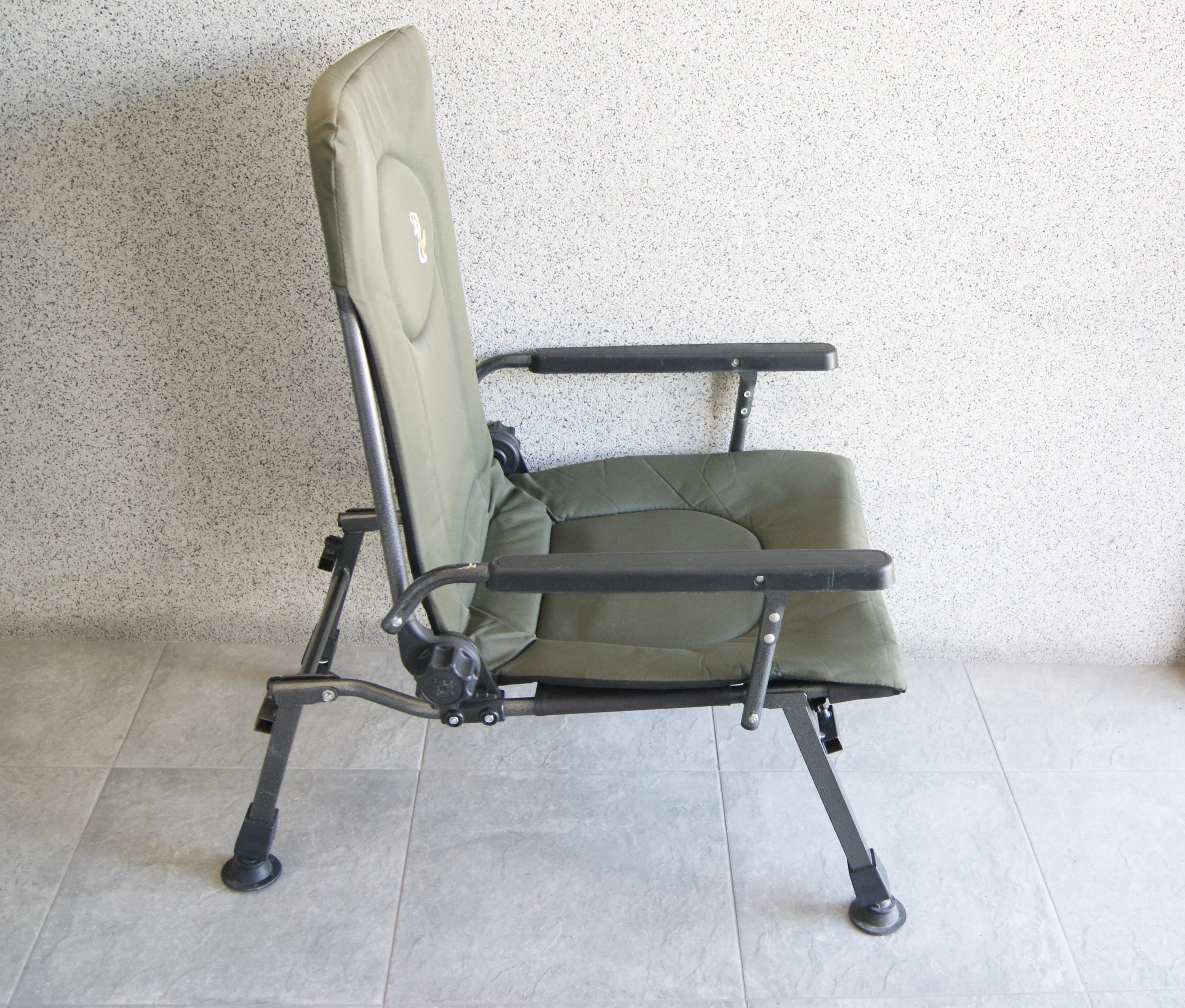 fotel-wedkarski-elektrostatyk-f8r-rodzaj-fotel