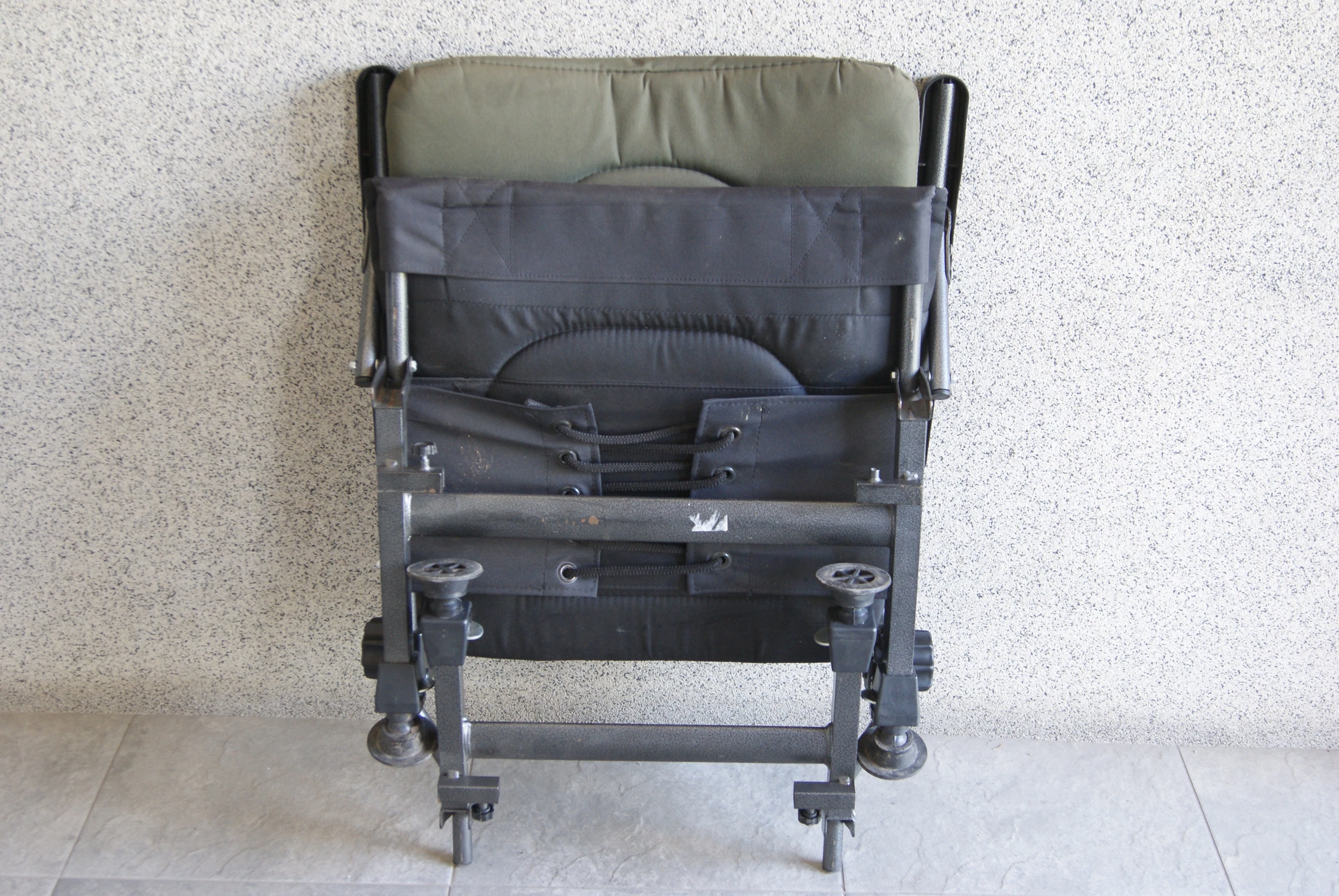 fotel-wedkarski-elektrostatyk-f8r-marka-jaxon