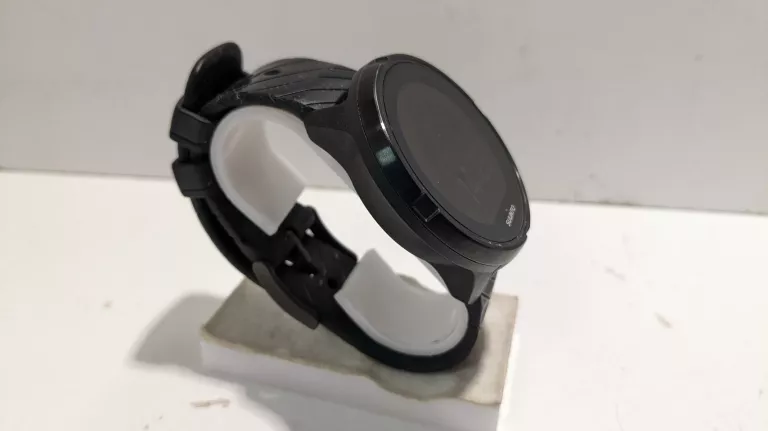 zegarek-suunto-9-all-black-kolor-dominujacy-czarny