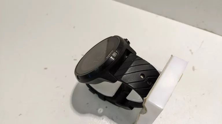 zegarek-suunto-9-all-black-ean-6417084501547