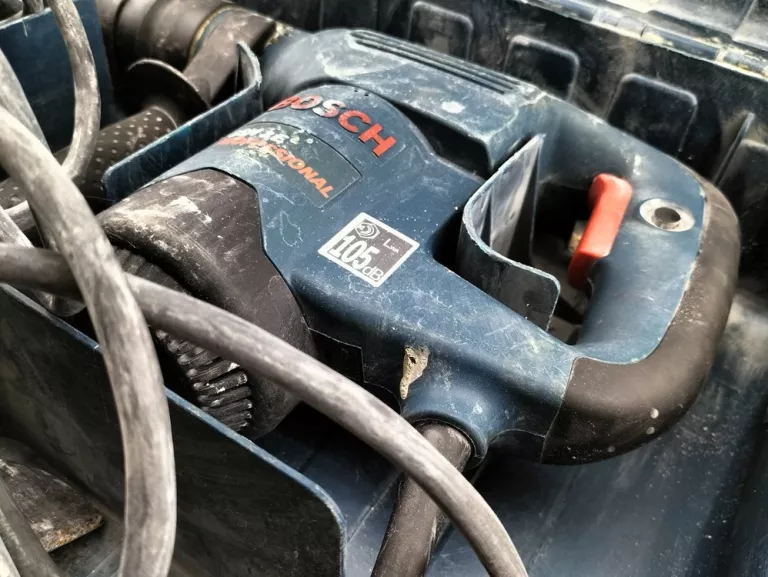 MŁOT UDAROWY BOSCH GSH 3 E