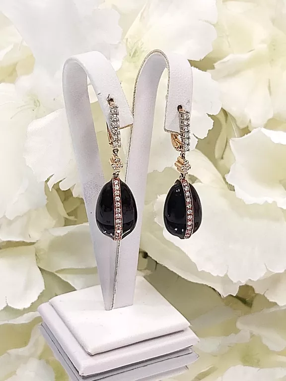 unikatowe-zlote-kolczyki-z-brylantami-940-g-motyw-inny-ksztalt