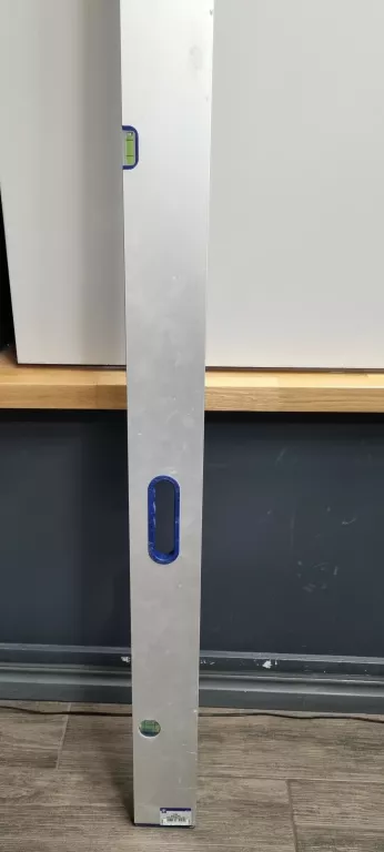 poziomica-2m-lux-tool-comfort-stan-uzywany