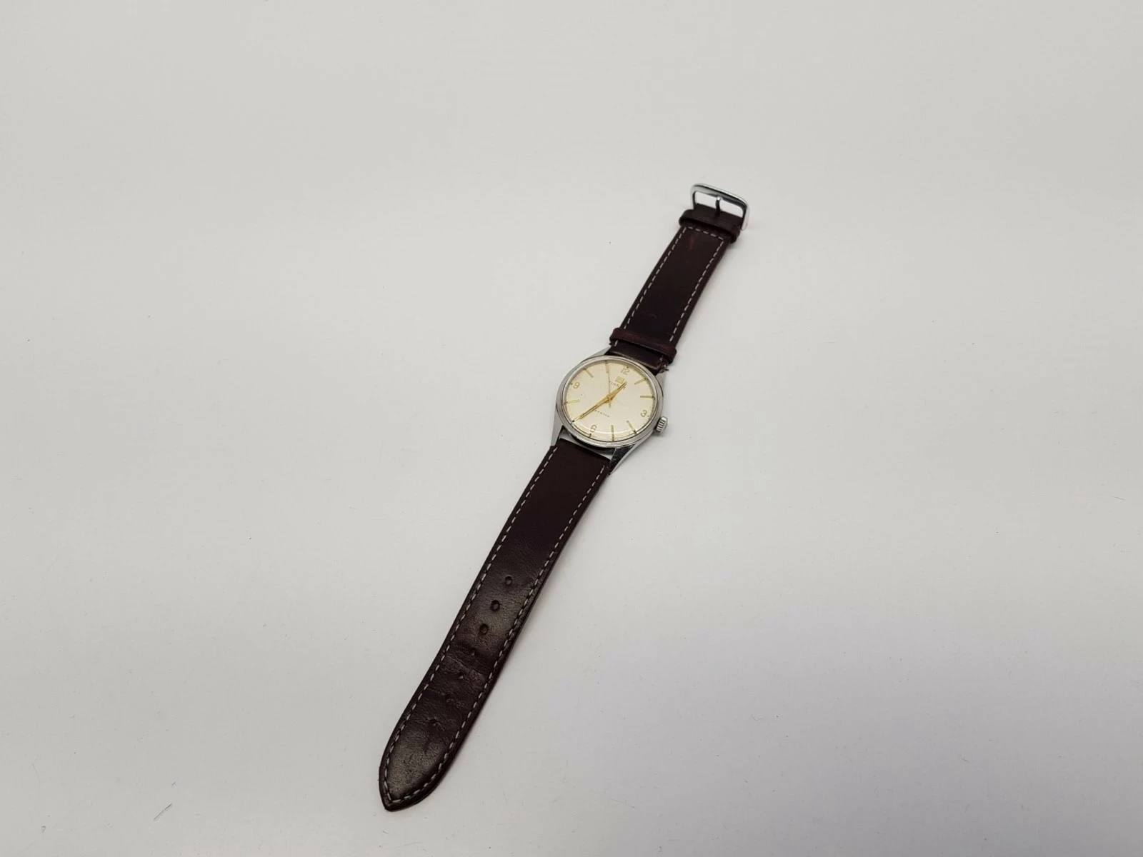 zegarek-tissot-seastar-vintage-szkielko-mineralne