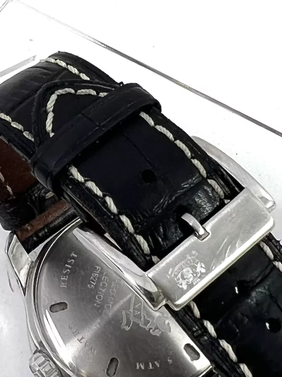 ZEGAREK MĘSKI NA SKÓRZANYM PASKU FESTINA F16275