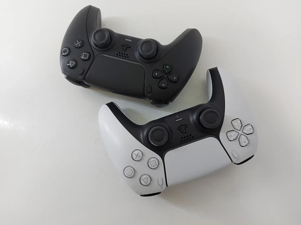 konsola-sony-ps5-cfi-1116a-825gb-2-pady-product-id-a2598d37-39dd-47cc-9944-72646262523d